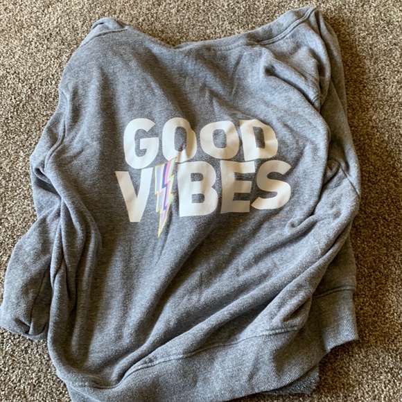 Hooded gray zip up sweatshirt - Picture 1 of 2